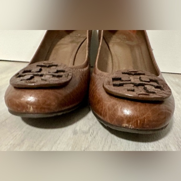 Tory Burch Leather Wedge Pumps Brown size 10 1/2 - Picture 6 of 12